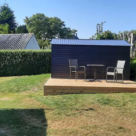 Cozy With Sea View Semesterbostad