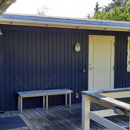 Cozy With Sea View Holiday home *